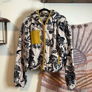 Anthropologie (Daily Practice) Fleece